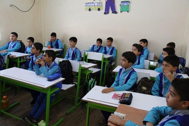 405 آموزگار در مدارس کارون سازماندهی شدند
