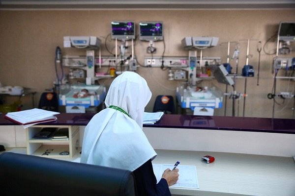 دانشجویان پرستاری در بیمارستانها بر اساس آیین نامه پذیرش می شوند