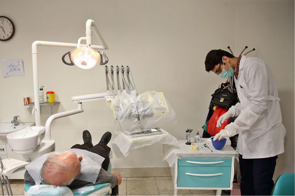 برگزاری آزمون جامع پایان دوره در دندانپزشکی/ تعیین تکلیف کتب ملی
