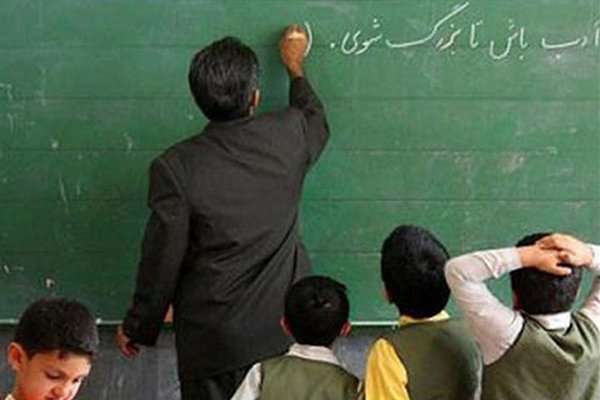 طرح تعیین تکلیف استخدام معلمان حق التدریس به کمیسیون آموزش ارجاع شد
