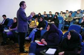 ممنوعیت تدریس دانشجویان دکتری در مقطع تحصیلات تکمیلی دانشگاه آزاد