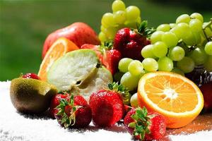 رنگ میوه‌ها چه خاصیتی دارند؟