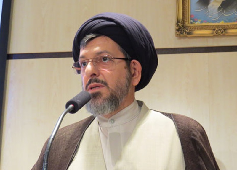 امام جمعه دزفول از شرایط لحاظ شده در آزمون استخدامی وزارت نفت انتقاد کرد