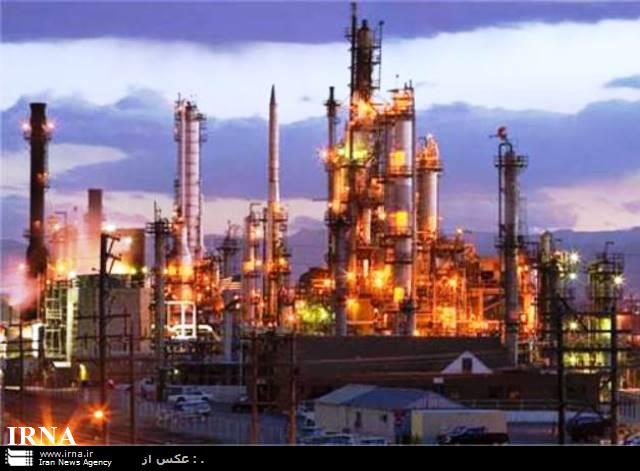 قرارداد ساخت کارخانه ان جی ال پتروشیمی امیر کبیر با وزارت نفت منعقد شد